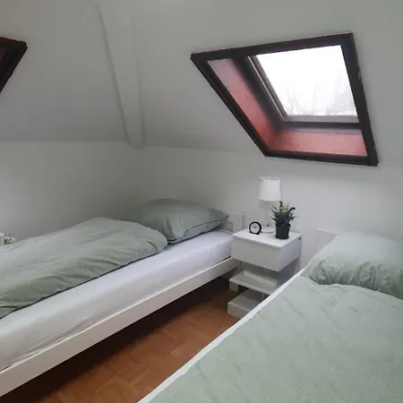Appartement Zwischen Den Meeren Ottenbuttel